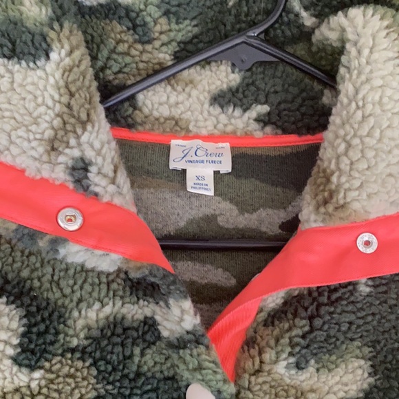 J.crew camo fleece - Picture 4 of 5